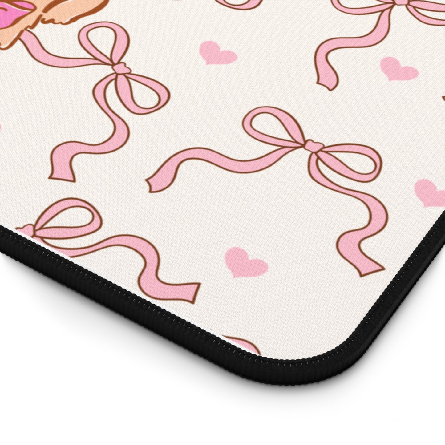 Coquette doggy "Queen of the house" desk mat